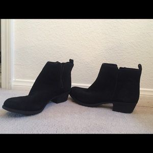 Vince Camuto Black Booties